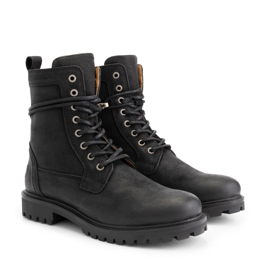 Kvistrup - Leather lace-up boots - Men - Black FRD